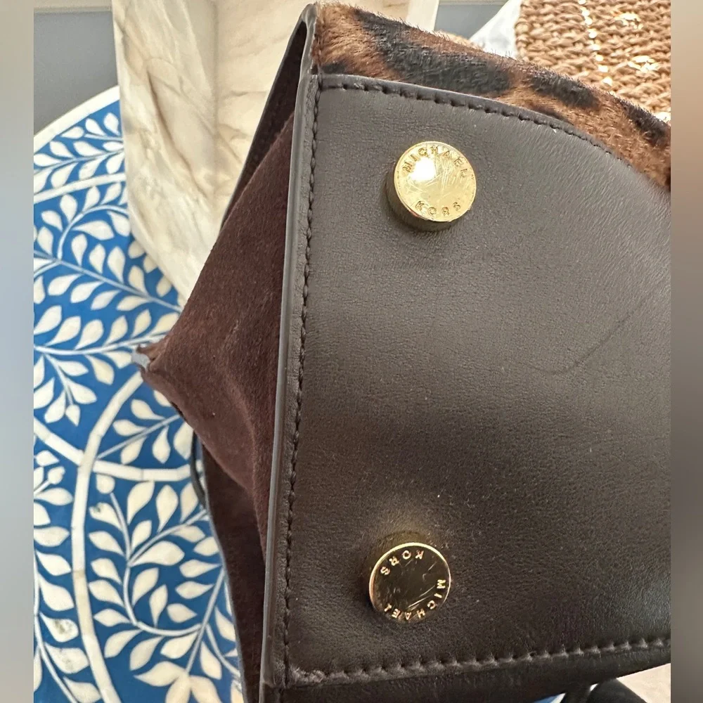 Michael Kors Hamilton Leopard Calf Hair and Suede Handbag - Picture 8 of 10